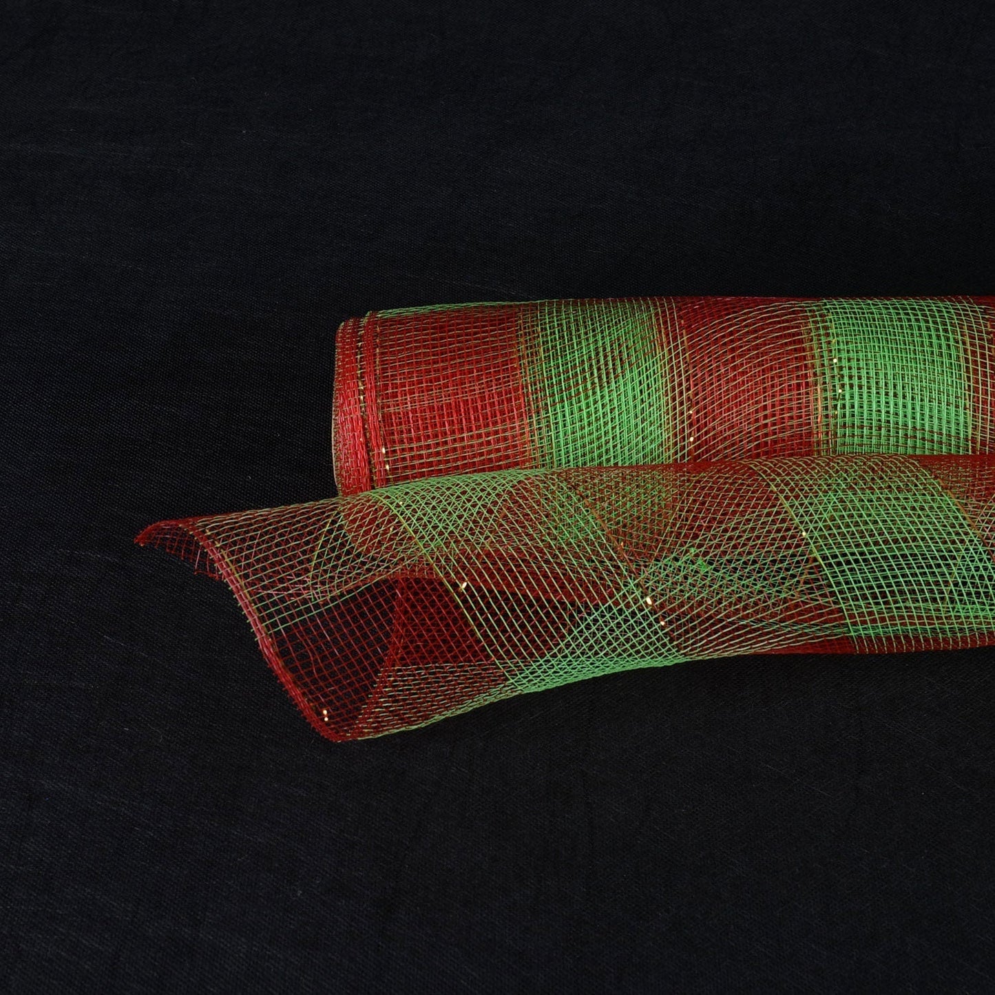 Green - Christmas Mesh Wraps - ( 21 Inch x 10 Yards ) BBCrafts.com