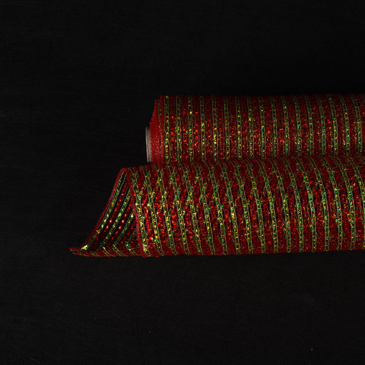 Red Green Christmas Mesh - 21 Inch x 10 Yards BBCrafts.com